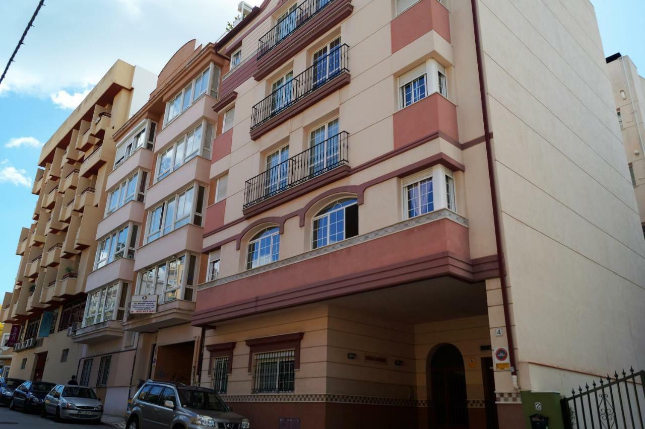 Apartamento Plaza Alfonso XII Málaga Kültér fotó