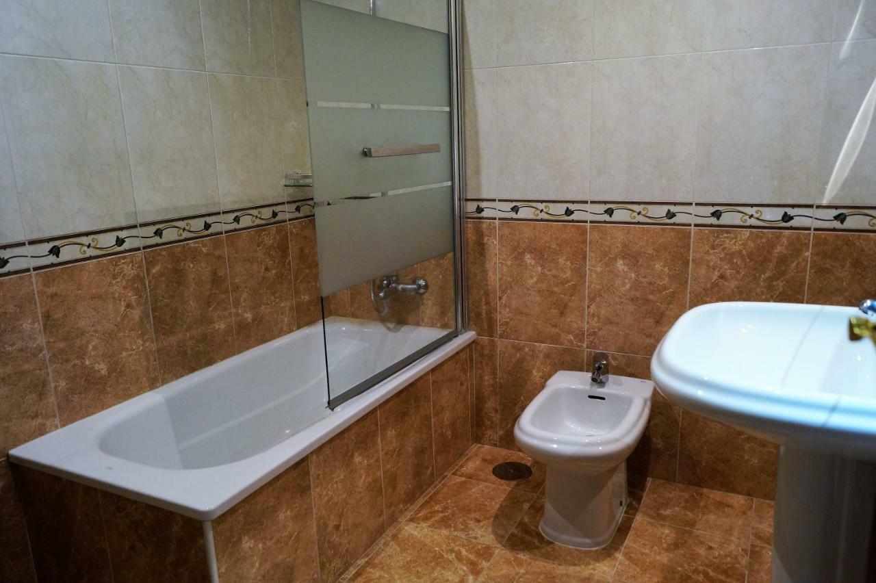 Apartamento Plaza Alfonso XII Málaga Kültér fotó