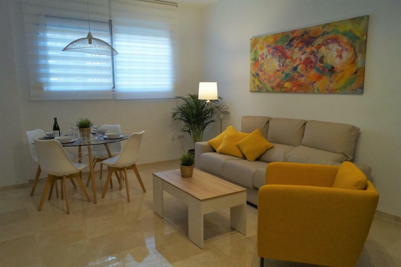 Apartamento Plaza Alfonso XII Málaga Kültér fotó